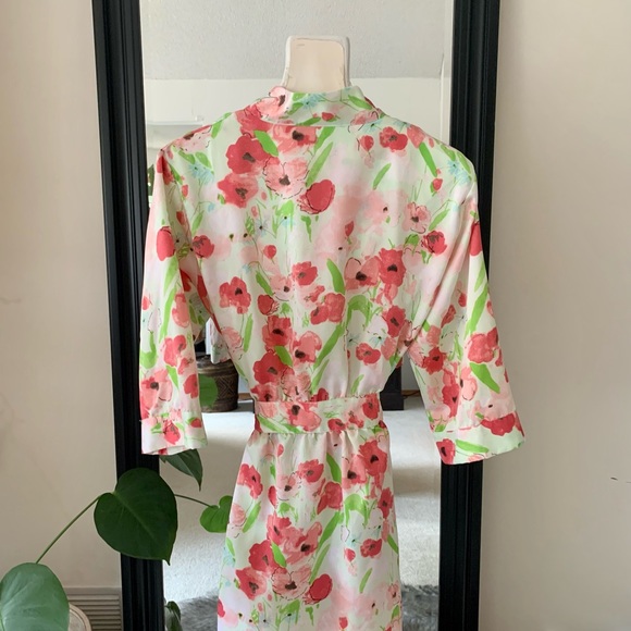 Cabernet Floral Robe - Picture 3 of 5